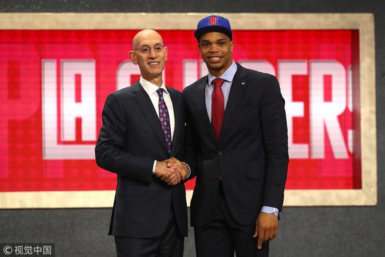 场便熙熙攘 场便熙熙攘