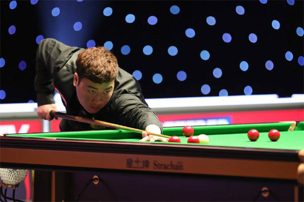 成了关键议 成了关键议