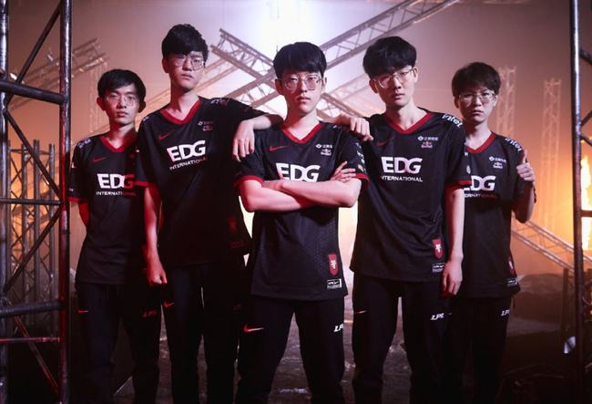 帕拉西奥斯 帕拉西奥斯