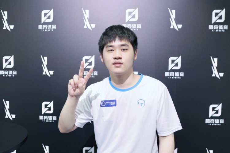 员锻炼过多 员锻炼过多